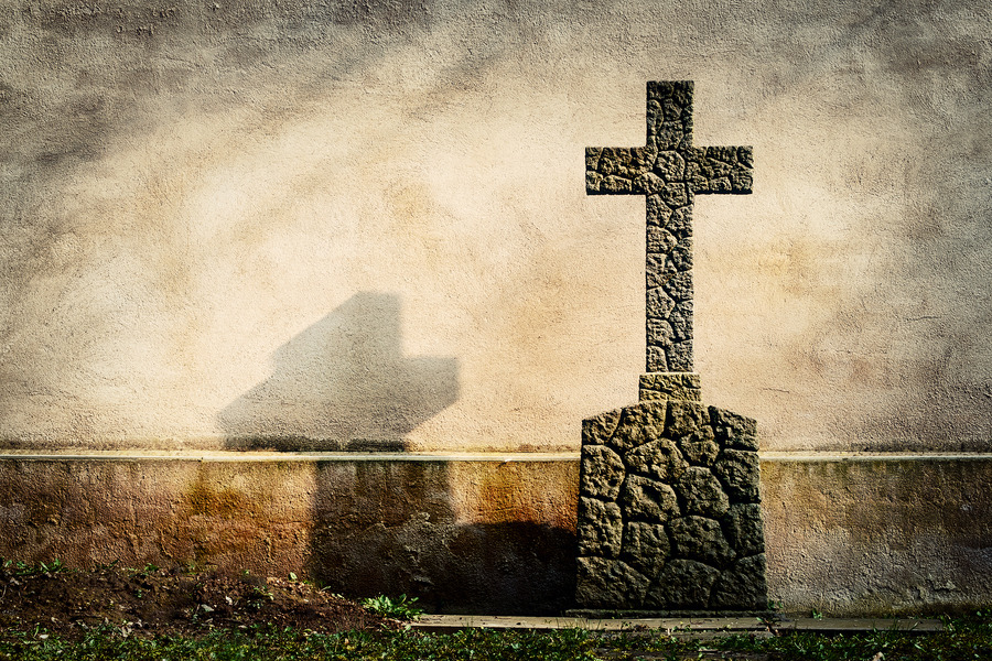 cemeterystonecross900x600